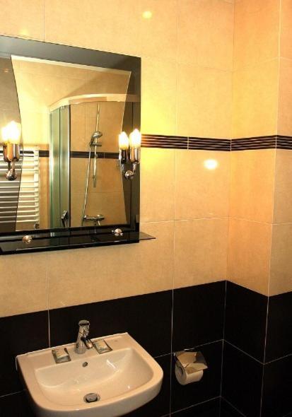 Hotel Andersen Rzeszów Zimmer foto